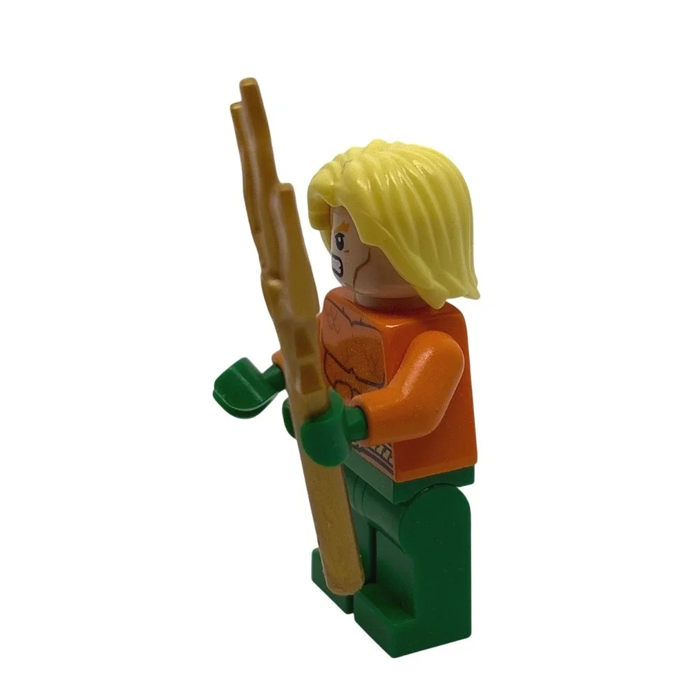 LEGO DC Super Heroes Aquaman Minifigure sh050 with Gold Trident Accessory